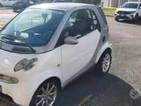 Usata Smart ForTwo Coupé 61 CV (44 kW) 2000 Bianco Coupé