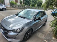 Usata Peugeot 208 102 CV (75 kW) 2022 Grigio Utilitaria