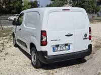 Usata Fiat Doblò 102 CV (75 kW) 2023 Bianco Monovolume