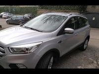 Gebraucht Ford Kuga 120 PS (88 kW) 2018 Grau SUV