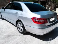 Usata Mercedes E220 Avantgarde 170 CV (125 kW) 2012 Grigio Berlina