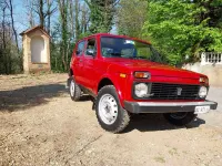 Usata Lada niva 72 CV (52 kW) 1994 Rosso SUV
