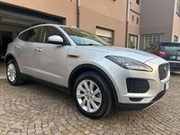 Begagnad Jaguar E-Pace R-Dynamic 150 HK (110 kW) 2019 Grå SUV