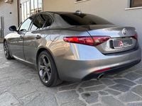 Usata Alfa Romeo Giulia Business 160 CV (117 kW) 2020 Grigio Berlina