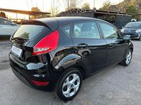 Usata Ford Fiesta 75 CV (55 kW) 2013 Nero Utilitaria