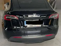 Usata Tesla Model Y RWD 88 kW (120 CV) 2023 Nero SUV