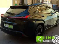 Usata Lexus UX 250h 152 CV (111 kW) 2021 Nero SUV