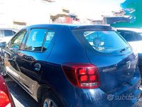 Usata Dacia Sandero 90 CV (66 kW) 2017 Blu Utilitaria