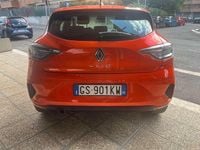 Usata Renault Clio V 101 CV (74 kW) 2024 Nero Berlina