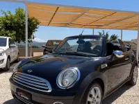 Usata Mini Cooper Cabriolet 122 CV (89 kW) 2010 Nero Cabrio