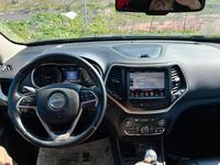 Usata Jeep Cherokee 140 CV (102 kW) 2014 Grigio SUV