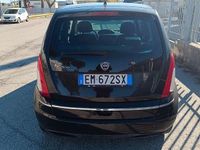 Usata Lancia Musa 95 CV (69 kW) 2012 Marrone Monovolume