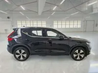 Usata Volvo XC40 129 CV (94 kW) 2021 Nero SUV