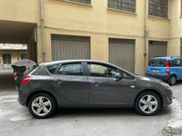 usata Opel Astra 1.7 CDTI 110CV 5 porte Cosmo