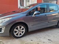 Usata Peugeot 308 Active 120 CV (88 kW) 2011 Grigio Berlina
