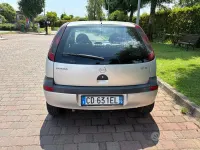 Usata Opel Corsa 65 CV (47 kW) 2002 Grigio Utilitaria