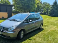 Usata Citroën Xsara Picasso 95 CV (69 kW) 2004 Grigio Monovolume