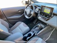 Usata Toyota Corolla 152 CV (111 kW) 2020 Bronzo Station wagon