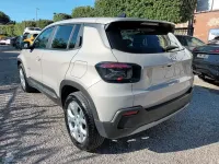 Usata Jeep Avenger Altitude 101 CV (74 kW) 2025 Grigio SUV