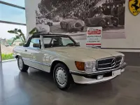 Usata Mercedes SL500 231 CV (169 kW) 1985 Bianco Cabrio
