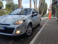 Usata Renault Clio II 75 CV (55 kW) 2011 Grigio Berlina