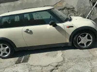 Begagnad Mini Cooper 90 HK (66 kW) 2003 Vit Halvkombi