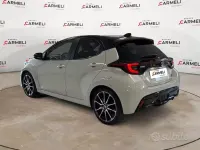 Usata Toyota Yaris Hybrid Sport 92 CV (67 kW) 2023 Grigio Berlina
