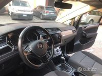 usata VW Touran 1.6 TDi Executive 115cv dsg