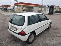 Usata Lancia Ypsilon 54 CV (39 kW) 1998 Bianco Utilitaria