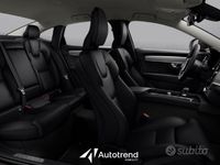 Usata Volvo S90 Plus 235 CV (172 kW) 2025 Grigio scuro Berlina