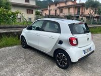 Usata Smart ForFour Passion 71 CV (52 kW) 2014 Bianco Utilitaria