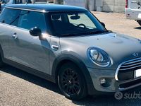 Usata Mini ONE 102 CV (75 kW) 2015 Utilitaria