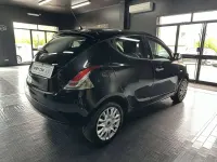 Usata Lancia Ypsilon 69 CV (50 kW) 2014 Nero Utilitaria