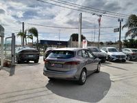 Usado BMW 218 M Sport 150 CV (110 kW) 2023 Gris Familiar