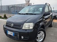 Usata Fiat Panda 4x4 Climbing 60 CV (44 kW) 2005 Nero Utilitaria