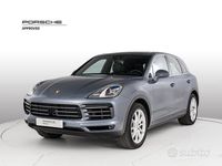 Usata Porsche Cayenne 340 CV (250 kW) 2019 Blu moonlight metallizzato SUV