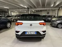 Usata VW T-Roc Business 150 CV (110 kW) 2019 Bianco SUV