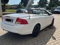 Usata Volvo C70 Momentum 150 CV (110 kW) 2010 Bianco Cabrio