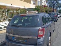 Usata Opel Astra 90 CV (66 kW) 2007 Grigio Station wagon