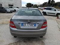 Usata Mercedes C280 Avantgarde 231 CV (169 kW) 2008 Grigio Berlina