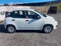 Usata Fiat Panda Lounge 69 CV (50 kW) 2016 Bianco Utilitaria