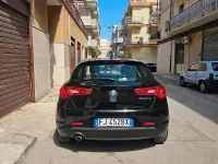 Usata Alfa Romeo Giulietta Distinctive 120 CV (88 kW) 2017 Nero Utilitaria