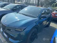 Usata Alfa Romeo Junior 145 CV (106 kW) 2025 Blu/azzurro SUV