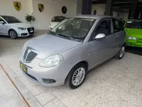 Usata Lancia Ypsilon 75 CV (55 kW) 2008 Marrone Utilitaria