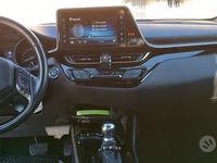 Usata Toyota C-HR 98 CV (72 kW) 2019 SUV
