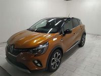 Usata Renault Captur Intens 101 CV (74 kW) 2022 Arancione SUV