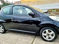 Usata Peugeot 107 68 CV (50 kW) 2010 Nero Utilitaria