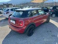 Usata Mini One D Business 95 CV (69 kW) 2016 Rosso Utilitaria