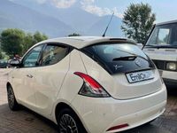 Usata Lancia Ypsilon 69 CV (50 kW) 2019 Bianco Utilitaria