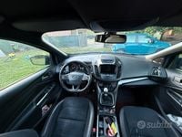 Usata Ford Kuga 120 CV (88 kW) 2019 Blu SUV